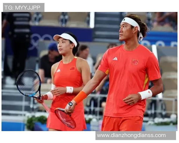 深圳网球队的灵活性揭秘:网球巨献背后的训练与策略探索 深圳网球队的灵活性揭秘:网球巨献背后的训练与策略探索