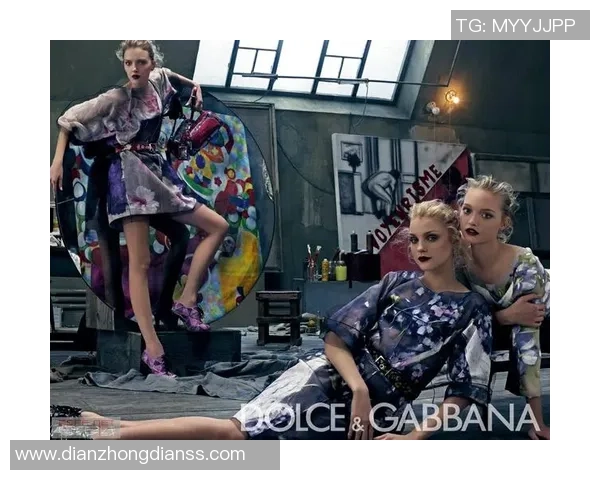 足球明星激情演绎内裤广告视频展现运动魅力与时尚风范