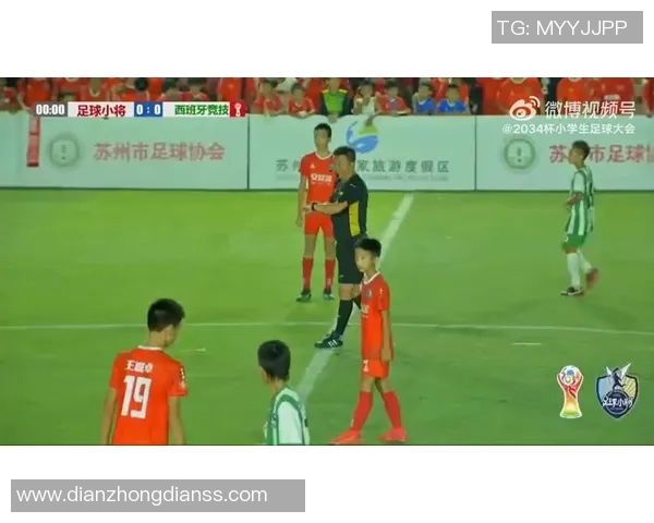 足球明星背后的故事:探寻他们的原生家庭与成长历程 足球明星背后的故事:探寻他们的原生家庭与成长历程